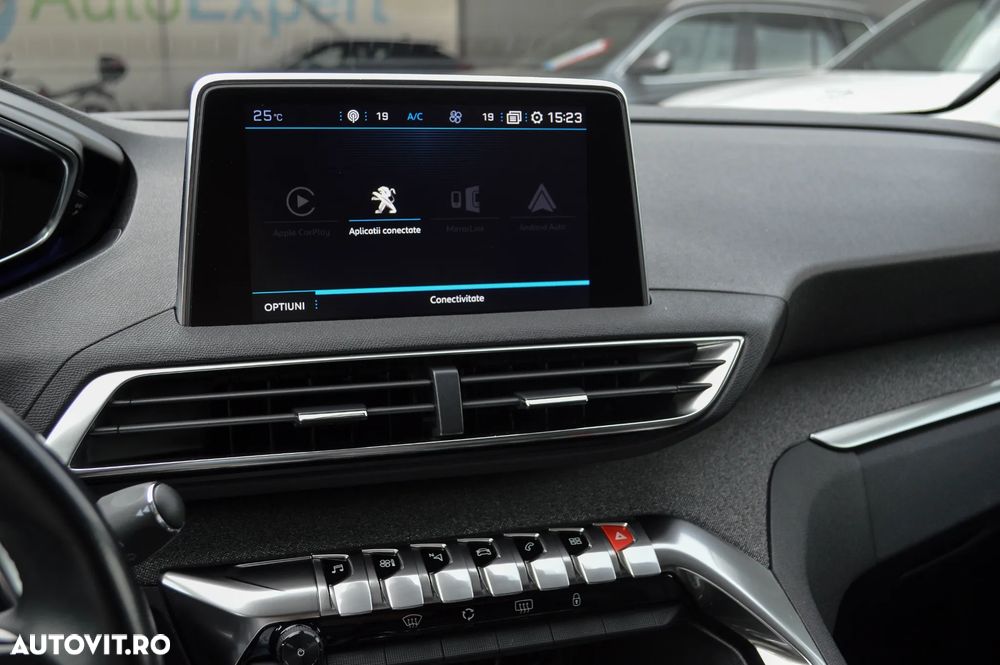 Peugeot 3008 1.5 BlueHDI 130 S&S EAT8 Allure - 24