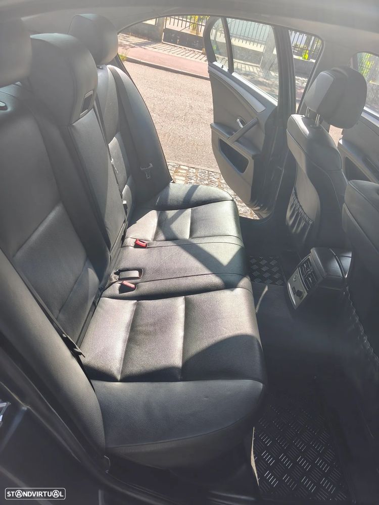BMW 520 d - 10