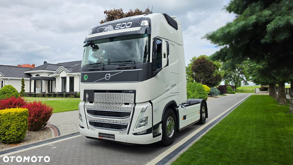 Volvo VOLVO///FH///500///2023/// GLOBETROTTER///XXL///1 TURBINA/// NOWE OPONY///KLIMATYZACJA POSTOJOWA///ZABUDOWY MIĘDZYOSIOWE///KAMERA/// VIRTUAL COCPIT///TABLET///STAN  BARDZO DOBRY