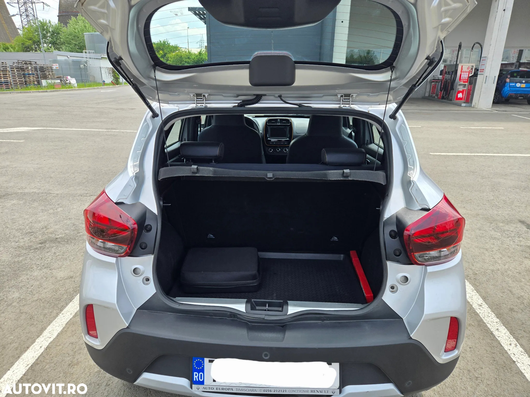 Dacia Spring Expression - 9