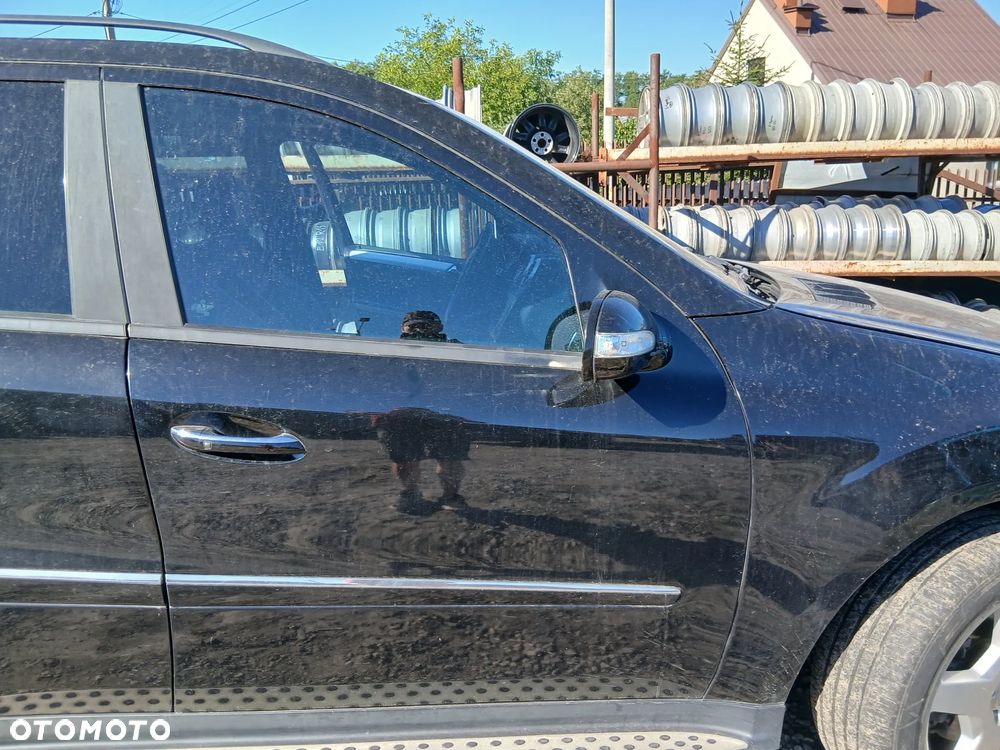 Mercedes ML W164 3.0 V 642.940 lakier 197u silnik skrzynia  maska błotnik drzwi zderzak  deska fotel - 9