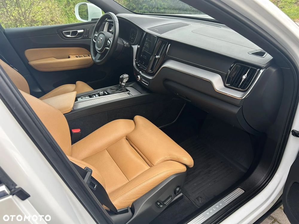 Volvo XC 60 T6 AWD Inscription - 20