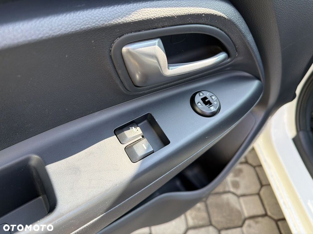 Kia Rio 1.4 d M - 21