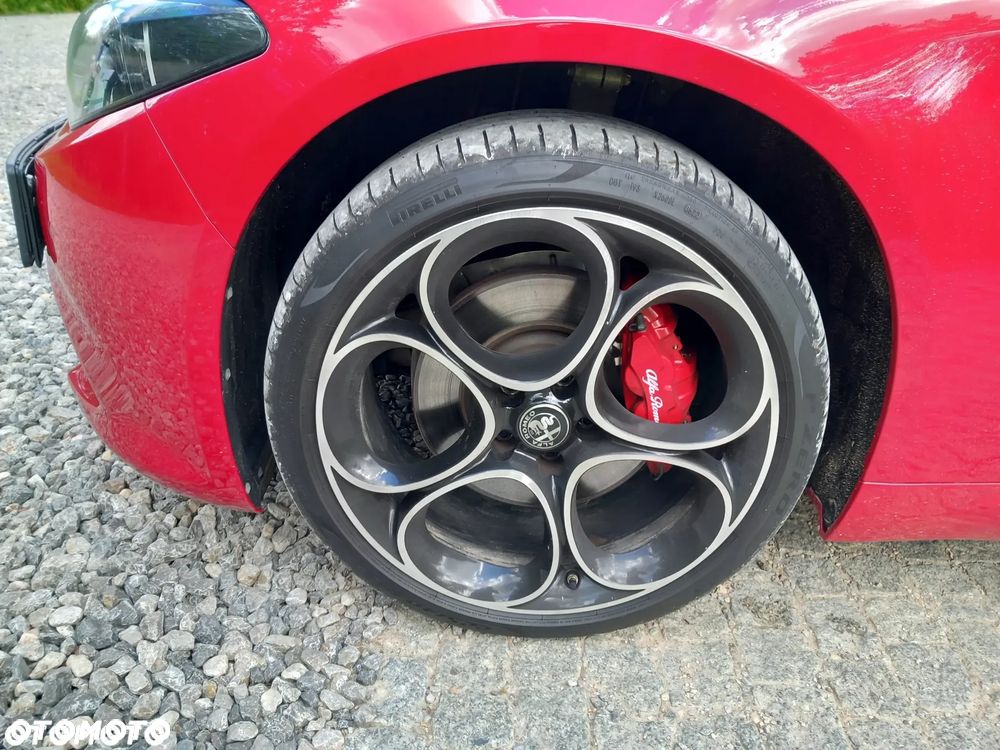 Alfa Romeo Giulia 2.0 Turbo Competizione Q4 - 18