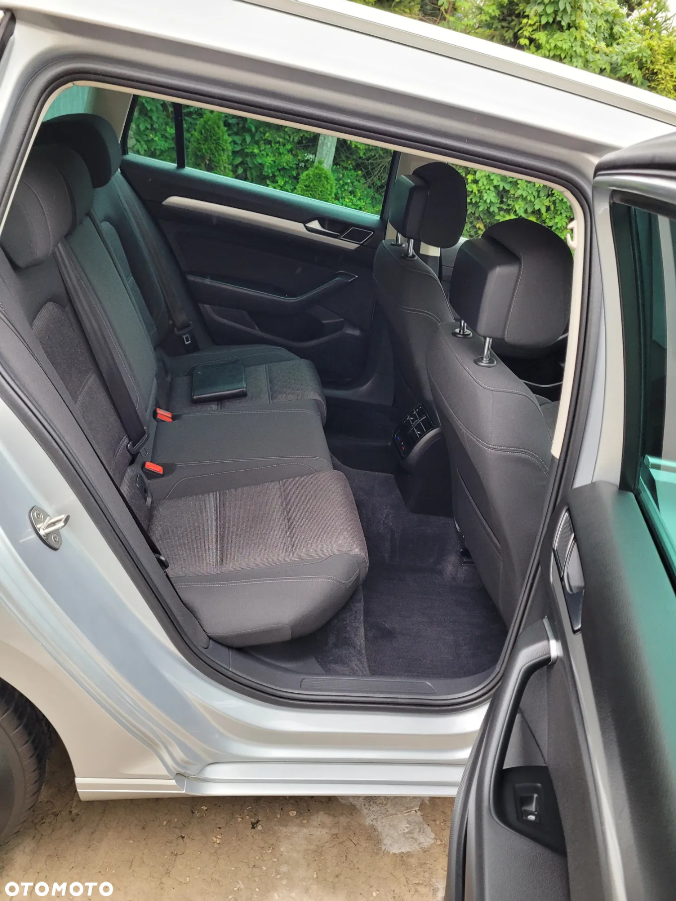 Volkswagen Passat 2.0 TDI BMT Comfortline - 17
