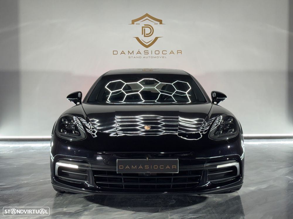 Porsche Panamera Sport Turismo 4 - 2