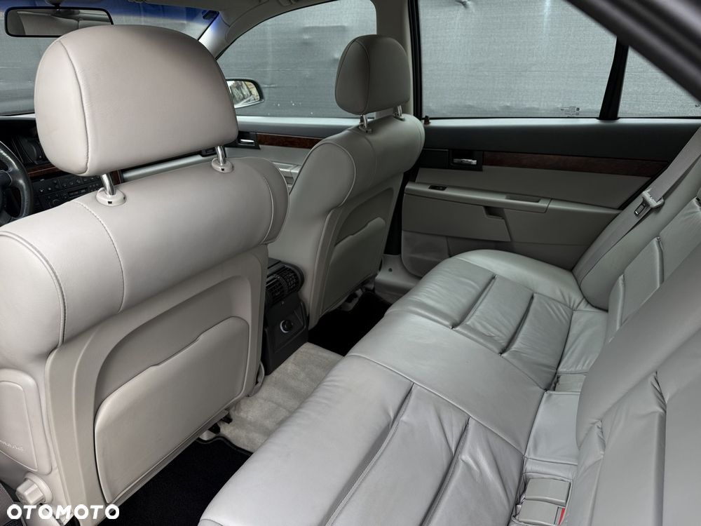Opel Omega 3.0 Executive - 21