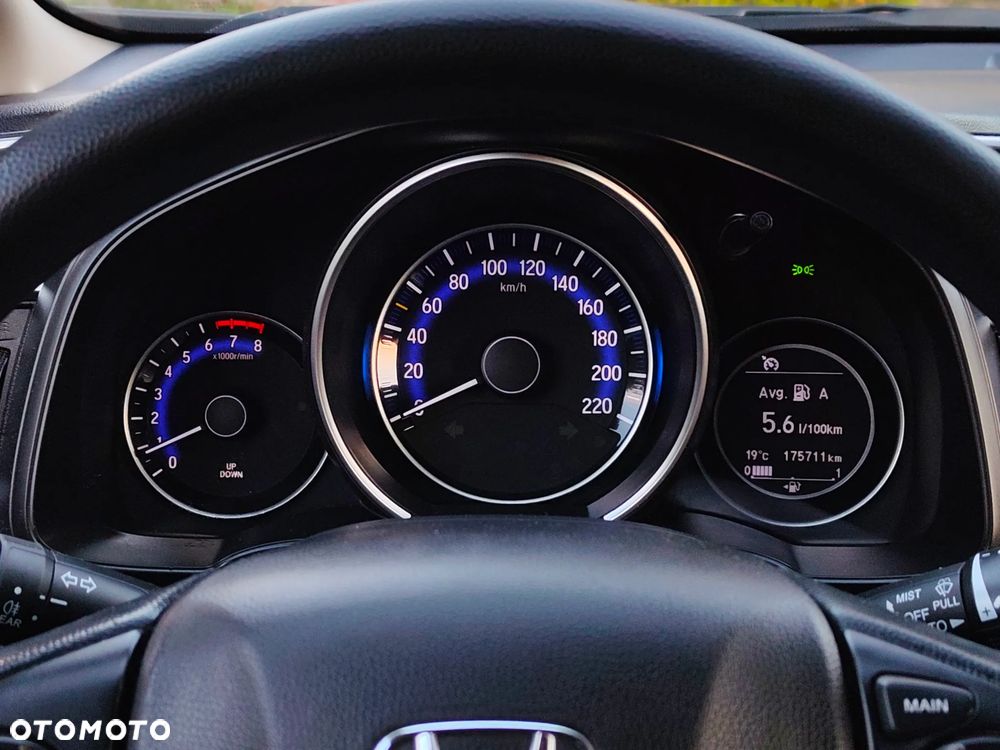 Honda Jazz 1.3 i-VTEC Trend - 17