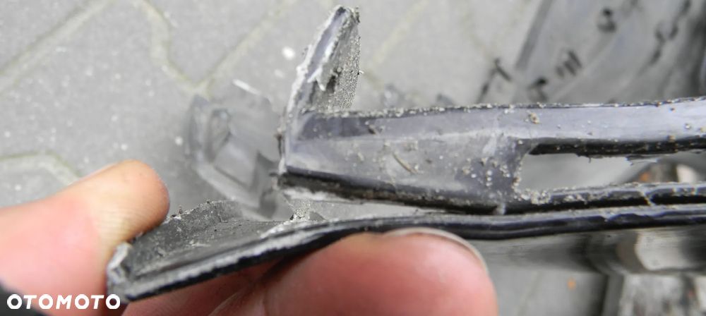 zderzak przód przedni OPEL ASTRA J IV pdc - 12