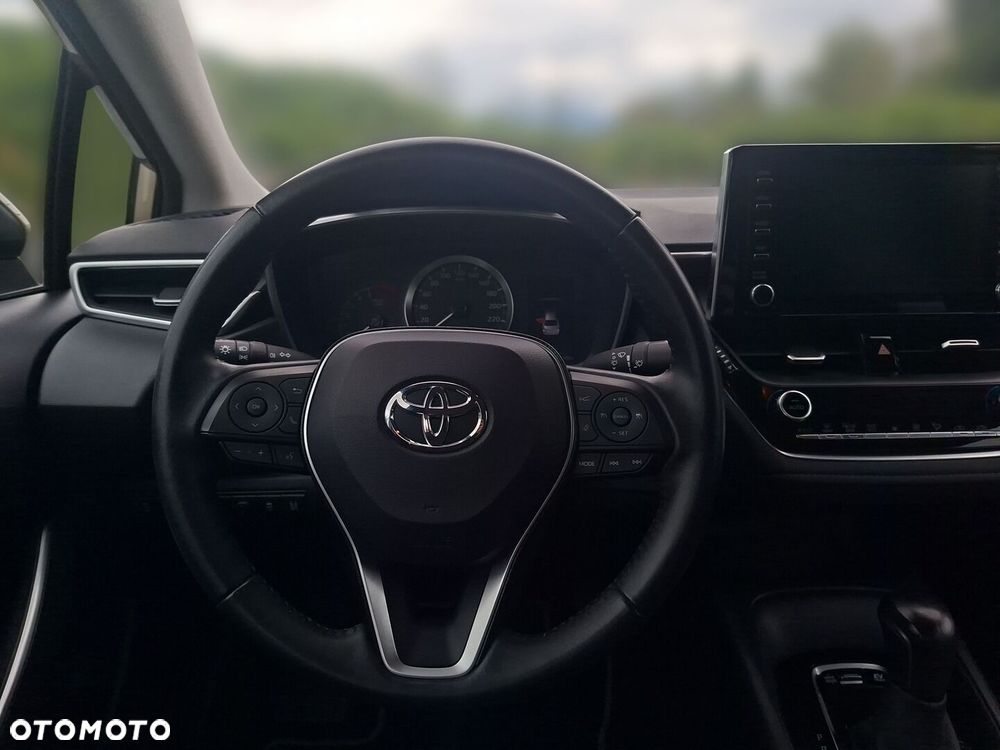 Toyota Corolla 1.8 Hybrid Comfort - 16
