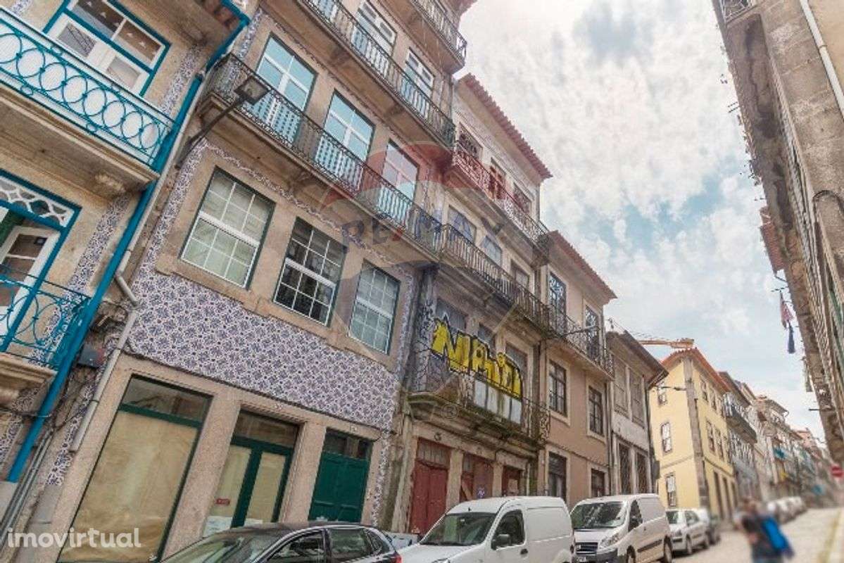 Prédio  para venda - Grande imagem: 2/17