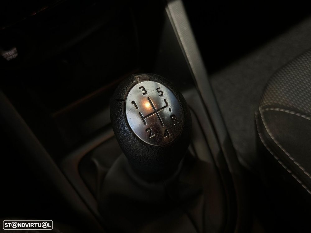 Renault Clio 0.9 TCE Dynamique S - 19