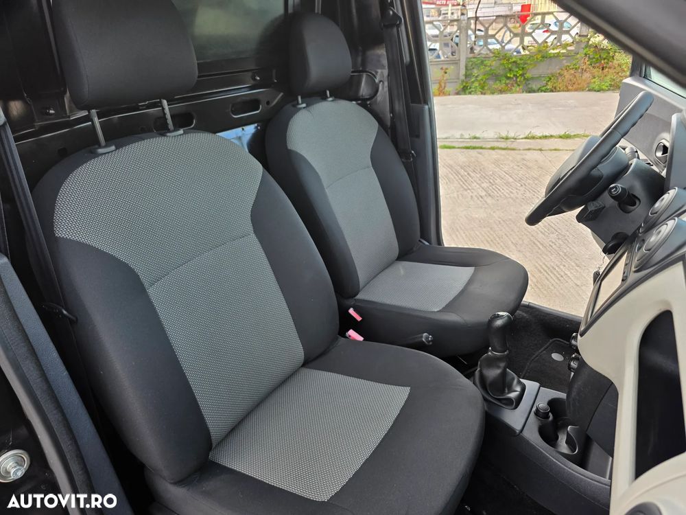 Dacia Dokker dCi 90 Laureate - 10