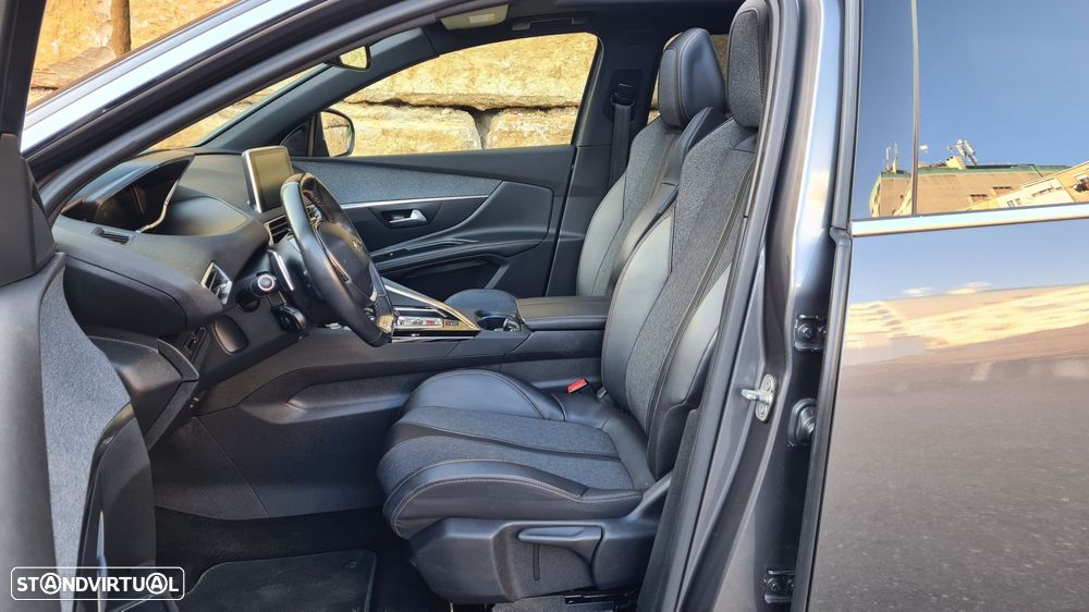 Peugeot 5008 - 33