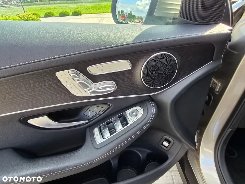 Mercedes-Benz GLC 220 d 4Matic 9G-TRONIC - 13