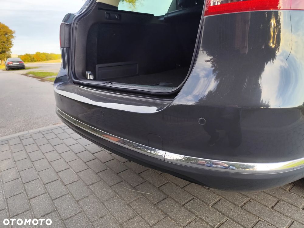 Volkswagen Passat - 38
