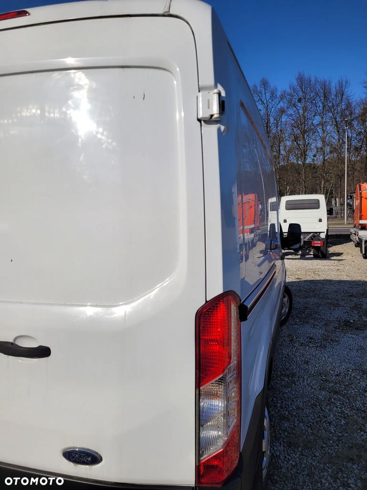 Ford Transit - 9