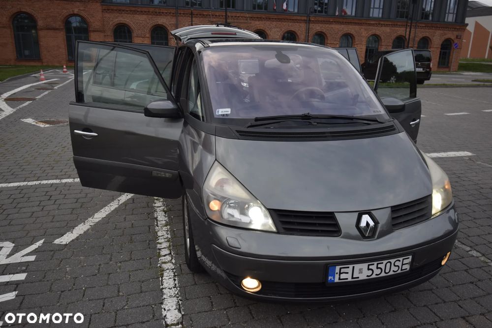 Renault Espace 3.0 dCi Initiale - 32