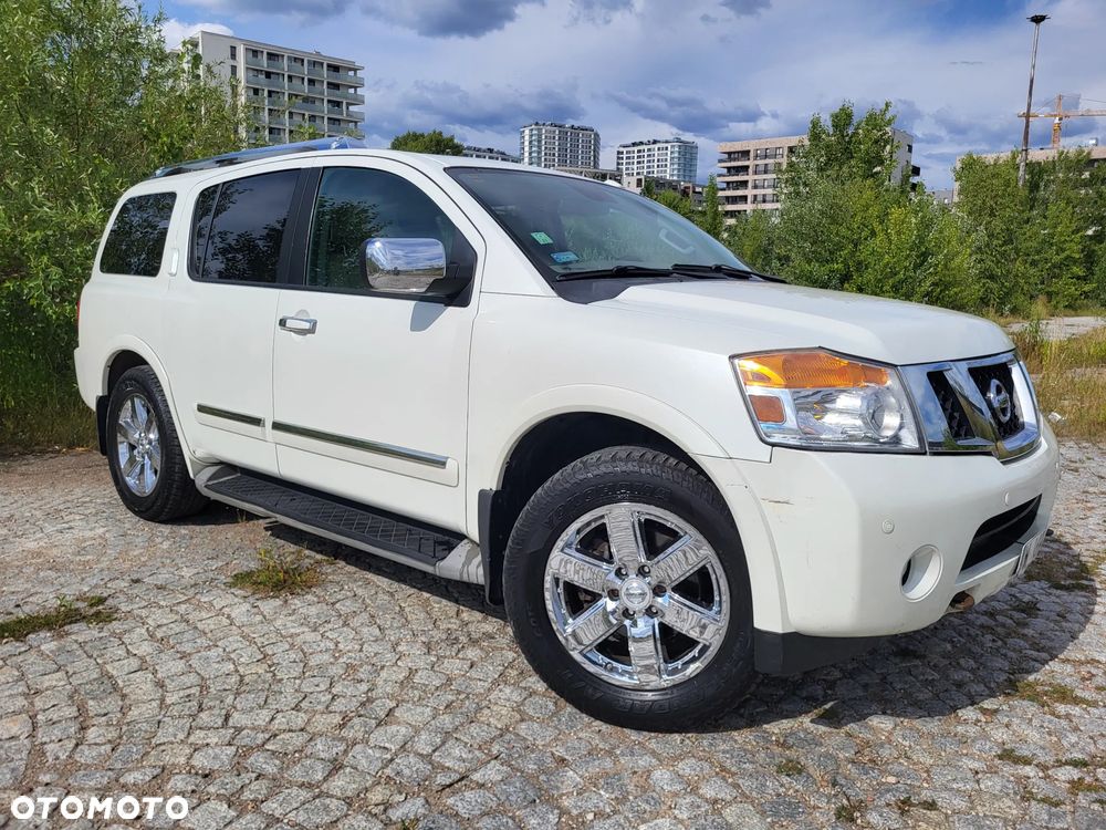 Nissan Armada - 1