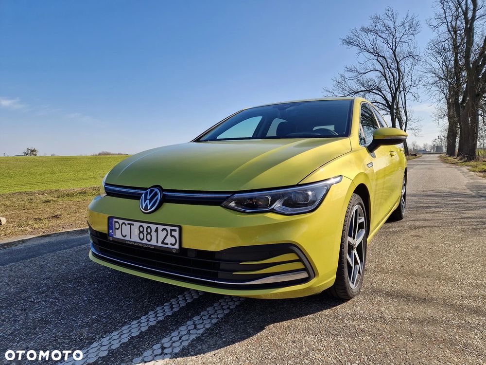 Volkswagen Golf 1.5 TSI BMT Evo IQ Drive DSG - 2