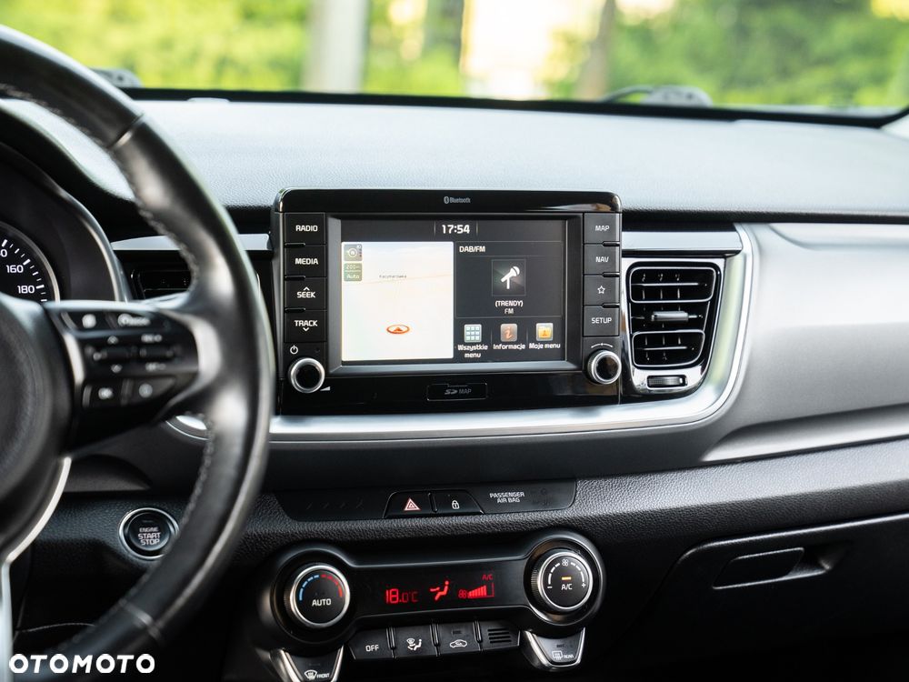 Kia Stonic 1.4 L - 38