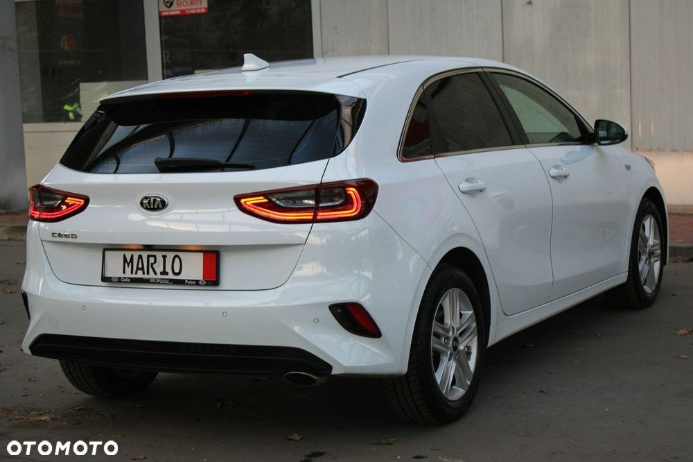 Kia Ceed - 6