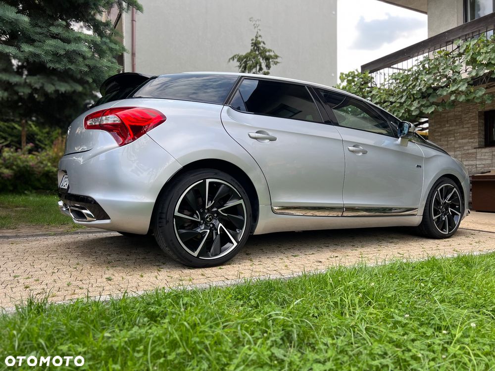 Citroën DS5 2.0 HDi Hybrid4 SportChic MCP - 25