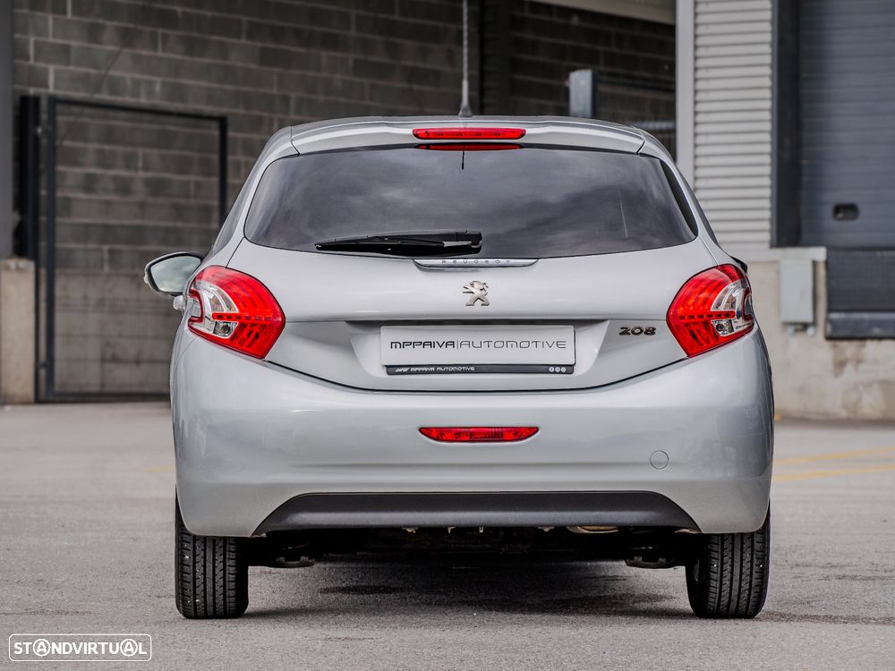 Peugeot 208 1.4 HDi SE Style - 10