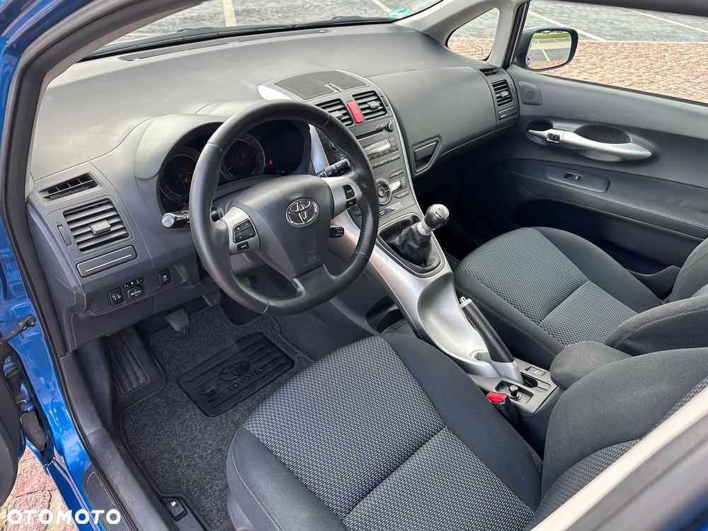Toyota Auris 1.6 Edition - 5