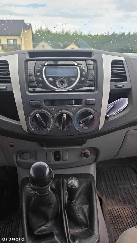 Toyota Hilux - 9