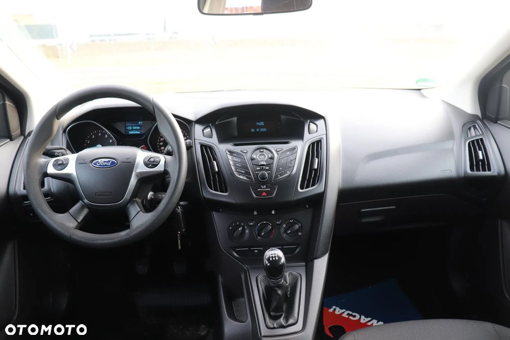 Ford Focus 1.0 EcoBoost Trend - 18