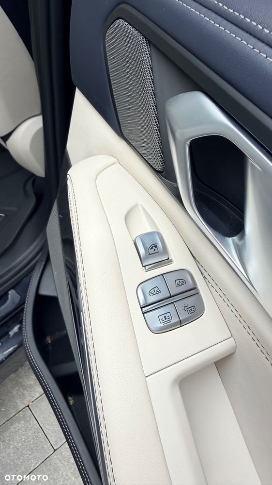 BMW X7 xDrive40i - 15
