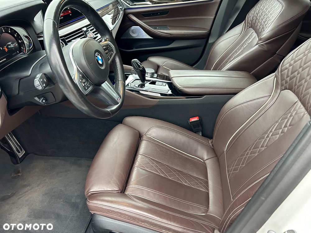 BMW Seria 5 530i GPF M Sport sport - 16