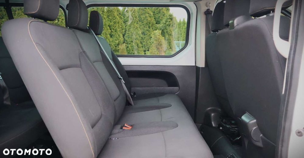 Renault Trafic - 16