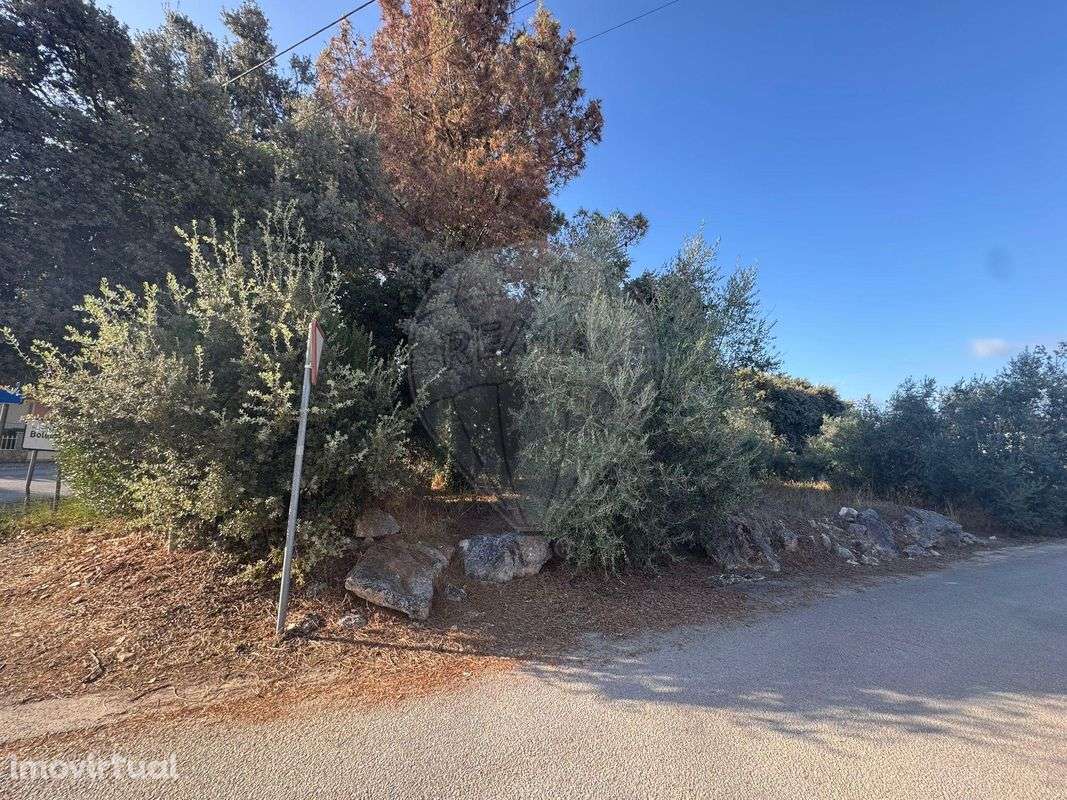 Terreno  para venda - Grande imagem: 2/17