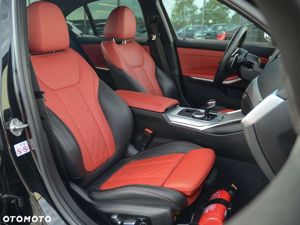 BMW Seria 3 M340i xDrive sport - 4