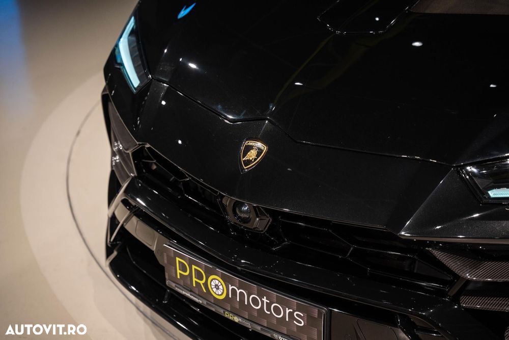 Lamborghini URUS - 10