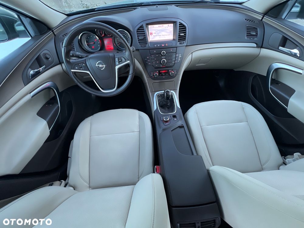 Opel Insignia 1.6 Turbo Edition - 28