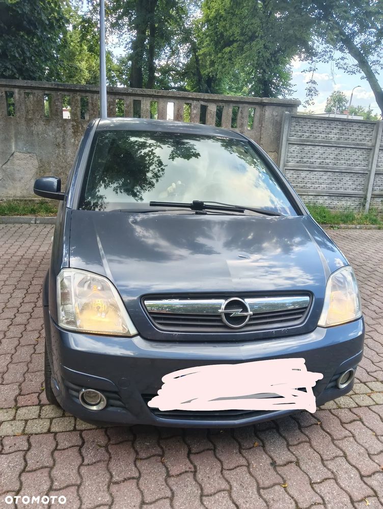 Opel Meriva 1.7 CDTI Cosmo - 1