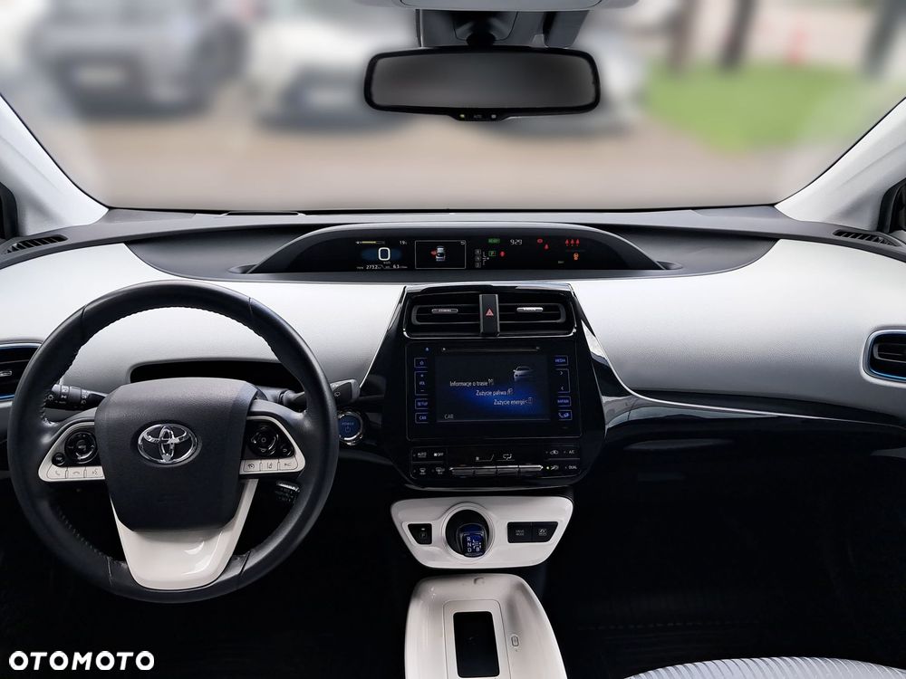 Toyota Prius - 7