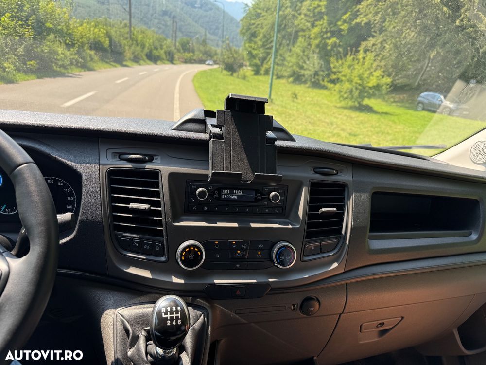 Ford Transit - 18