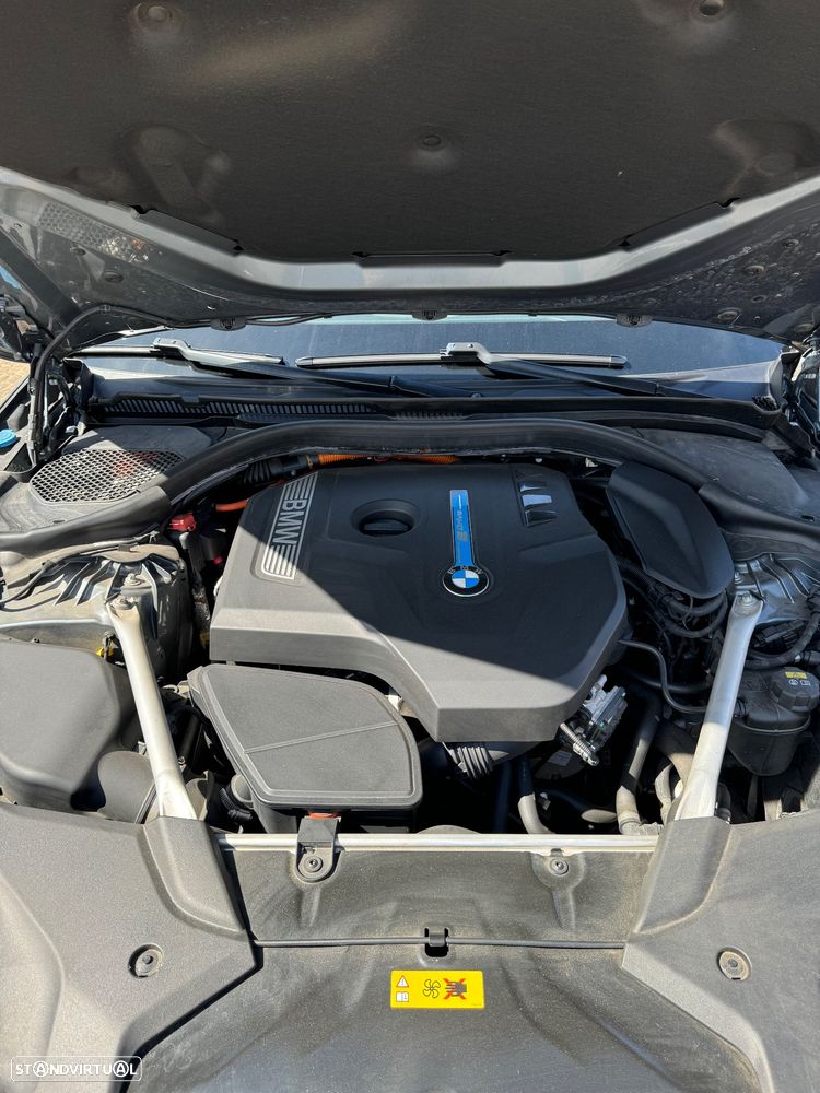 BMW 530 e iPerformance Pack M - 32