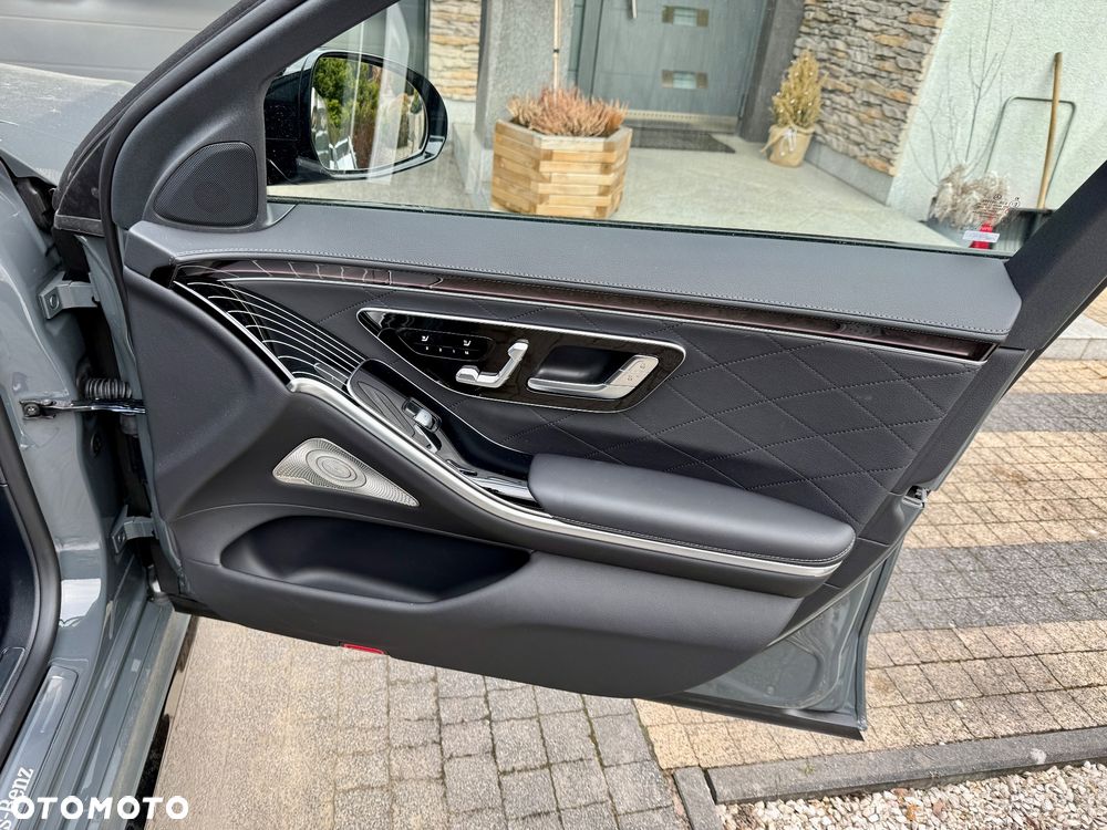 Mercedes-Benz Klasa S - 24