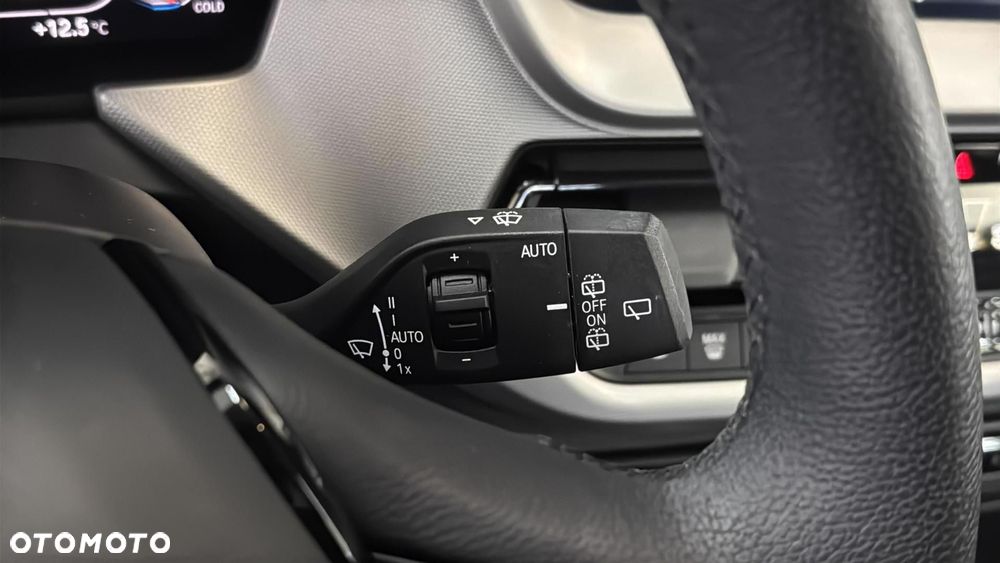 BMW Seria 1 118i Advantage - 28