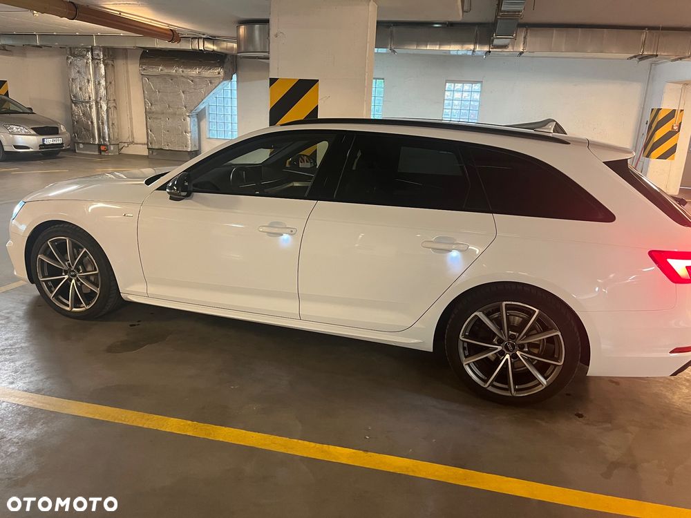 Audi A4 Avant - 1