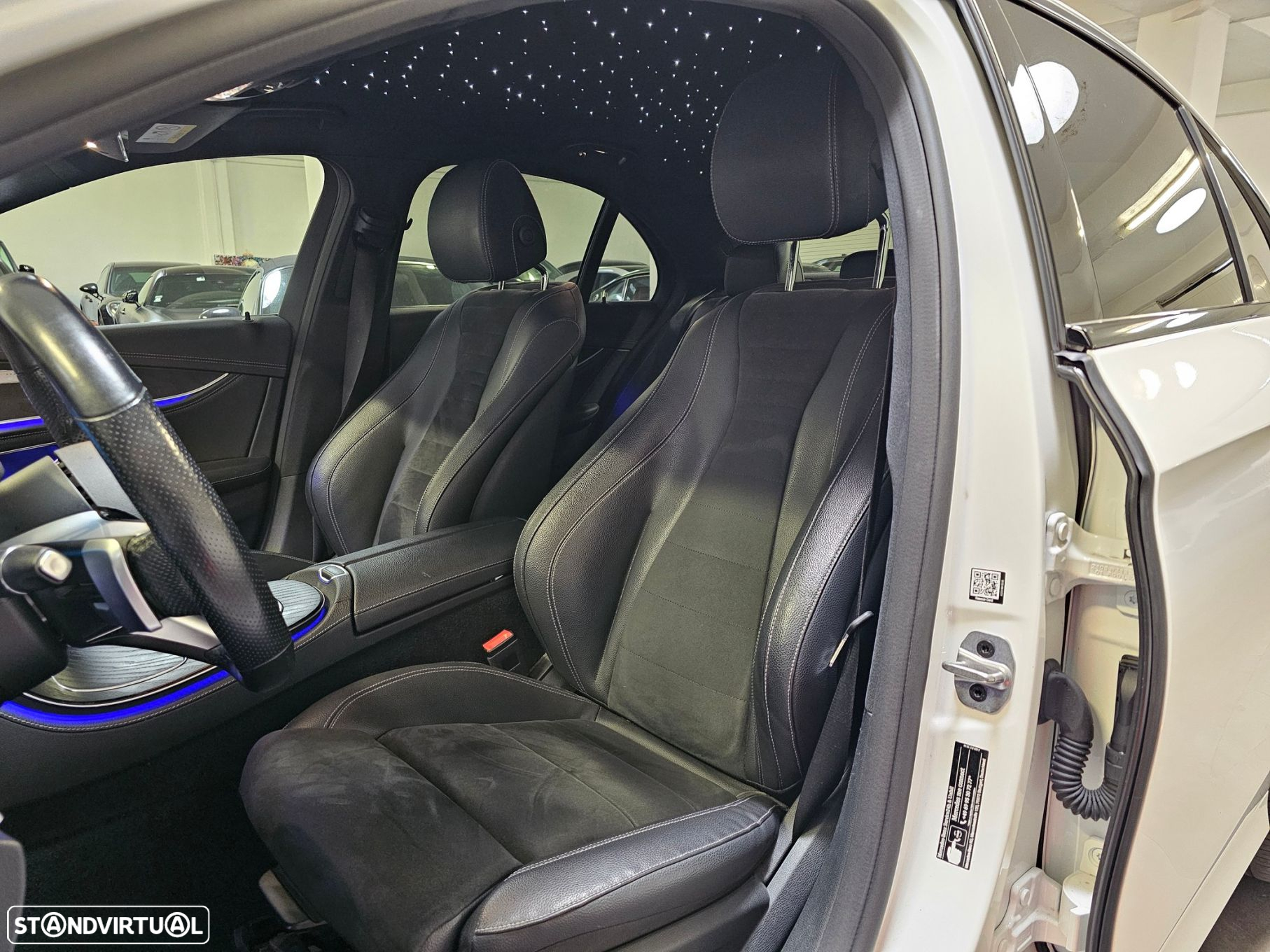 Mercedes-Benz E 300 de T 9G-TRONIC AMG Line - 19