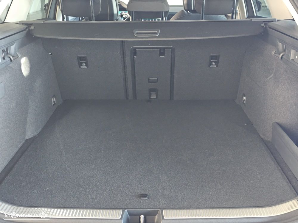 Skoda Superb 1.5 TSI iV Selection DSG - 13