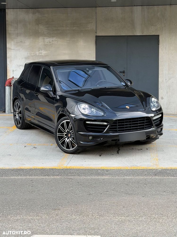 Porsche Cayenne GTS Tiptronic S - 1