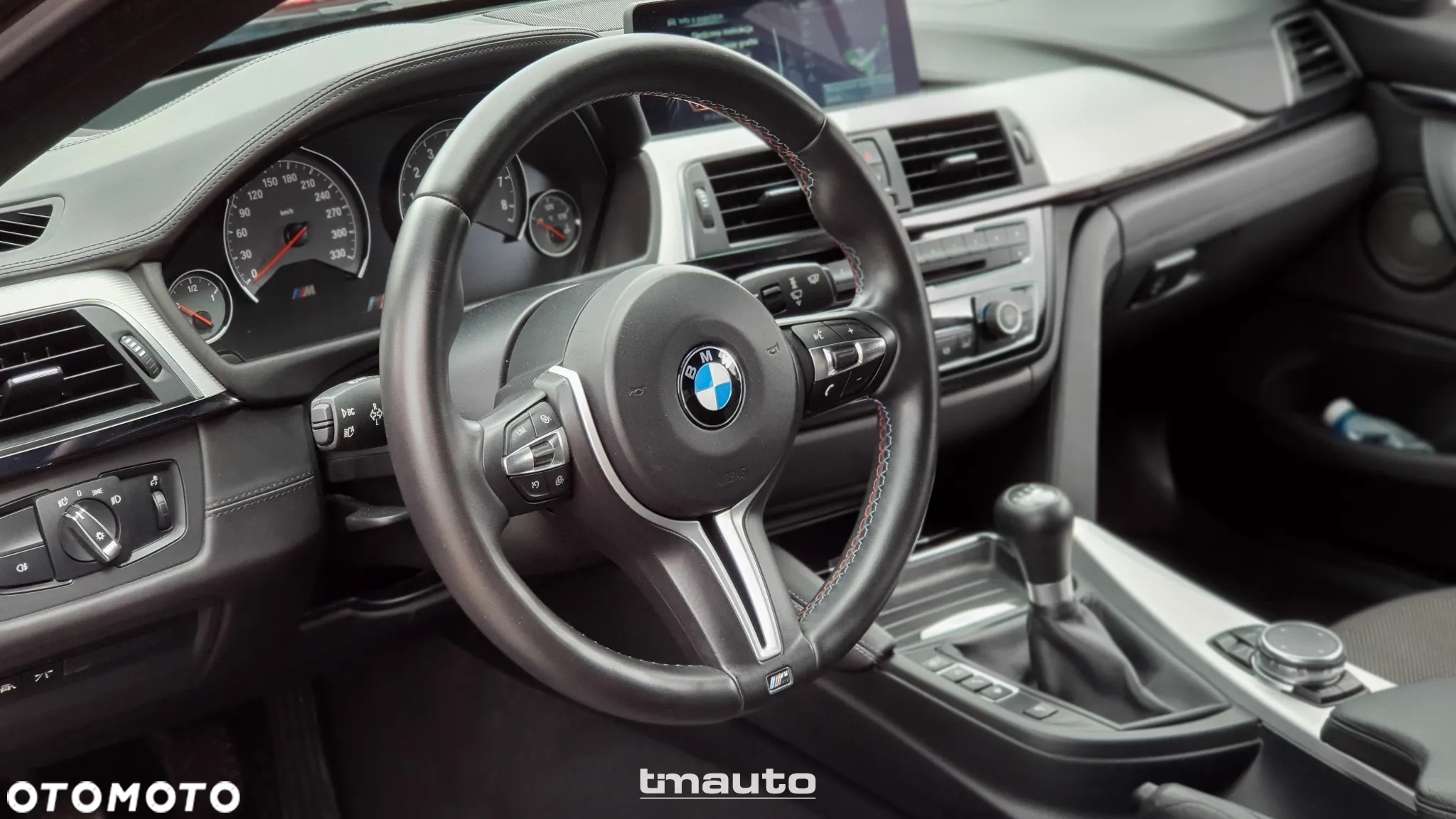 BMW M4 Standard - 12