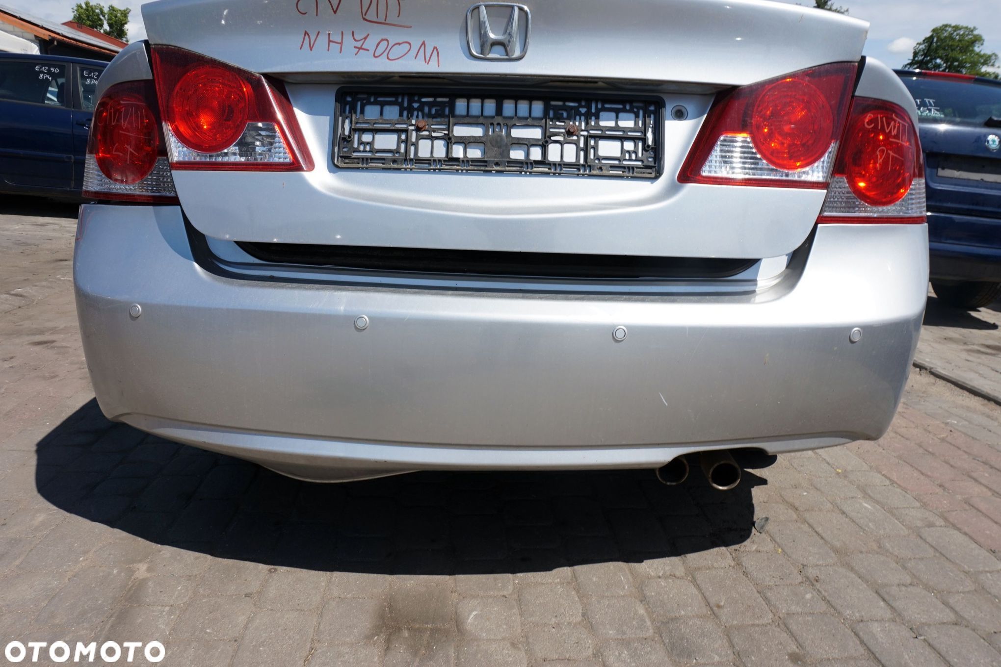 ZDERZAK TYLNY PDC CIVIC VIII SEDAN NH700M  SREBRNY HONDA 2006-2010 - 1
